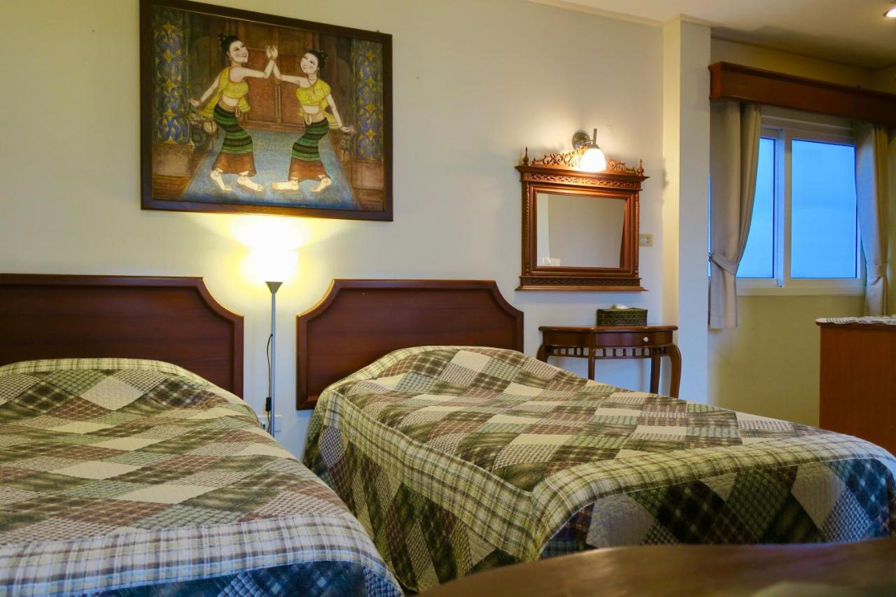 Fulay Hotel Хуа Хин Экстерьер фото